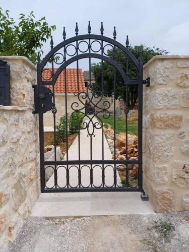 bravarija norma kovano16